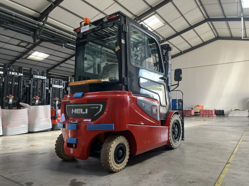 Heli H4 / 1.5-3.8t Electric forklift truck - Image 10