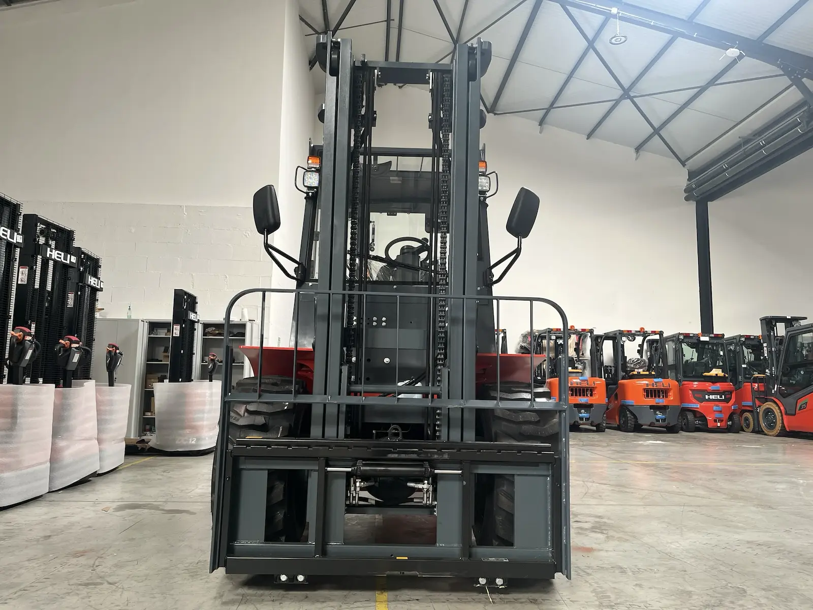 Heli G3 IC 2-5t Rough Terrain Forklift Truck - Image 3