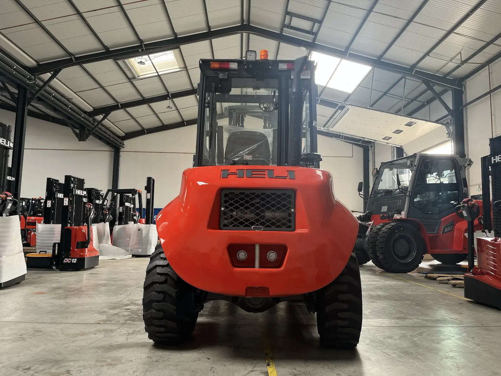 Heli G3 IC 2-5t Rough Terrain Forklift Truck - Image 5