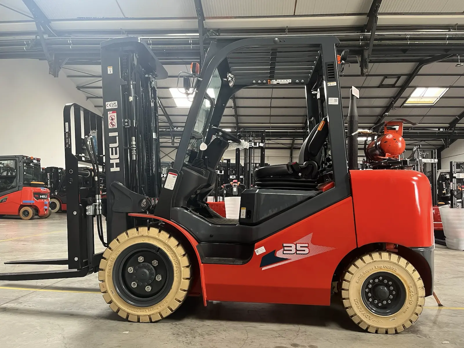 Heli H3 IC 1-3.5t Forklift Truck - Image 6